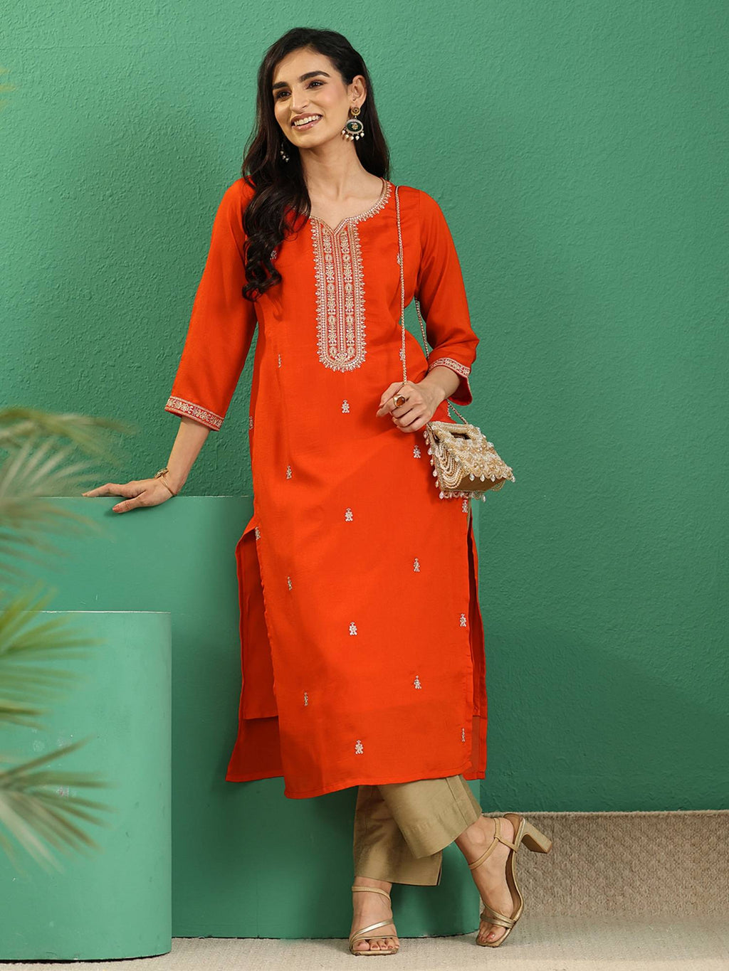 Red Embroidered Silk Blend Kurta | KDG - view 12
