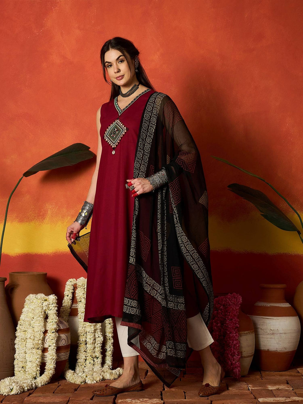 Maroon Solid Rayon Kurta and Dupatta | FY93 - view 3