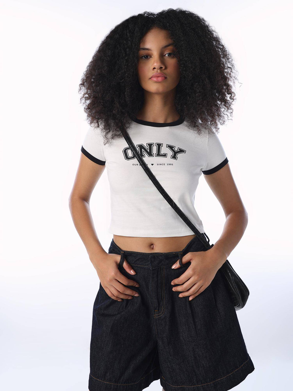 Women White Cotton T-Shirt | O24 - view 1