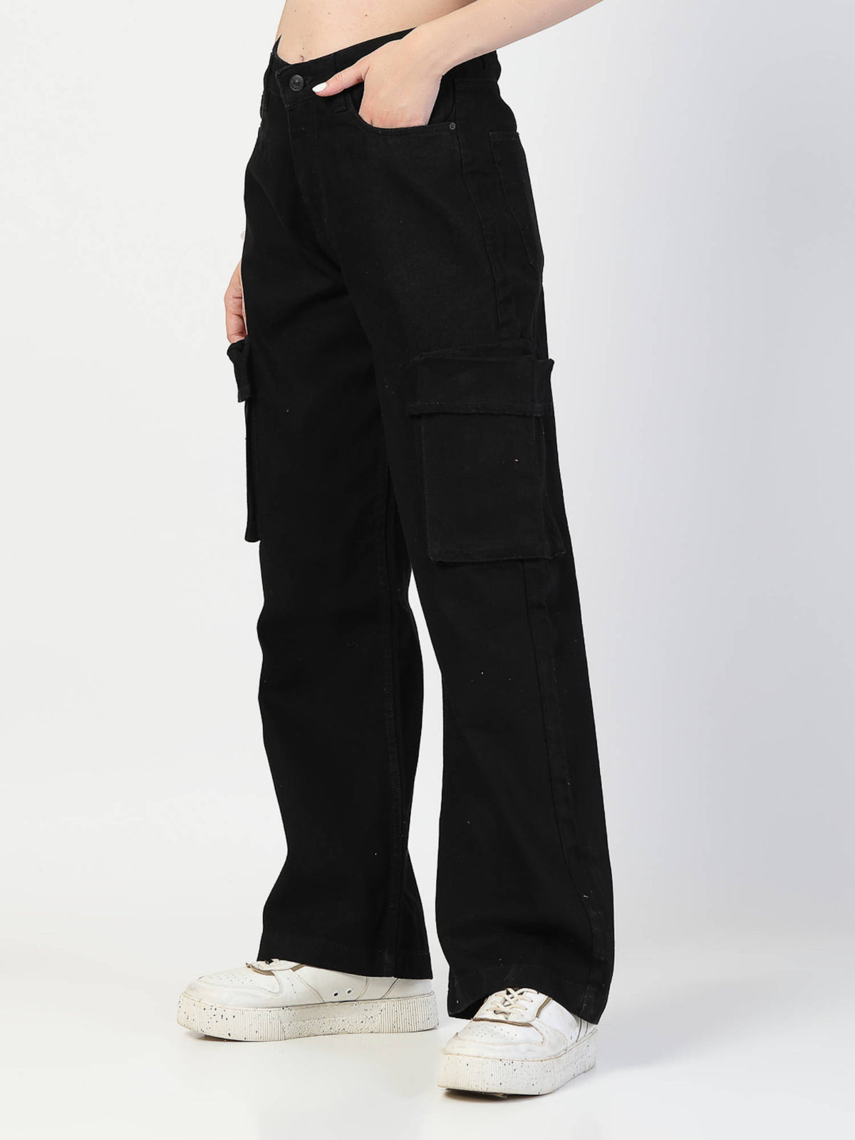 Black Relaxed Fit Cargo Jeans | RF89 - view 3