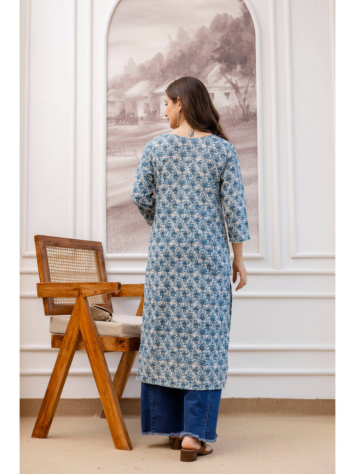 Blue Cotton Floral Printed Mirror Work Kurta | KDG - view 4