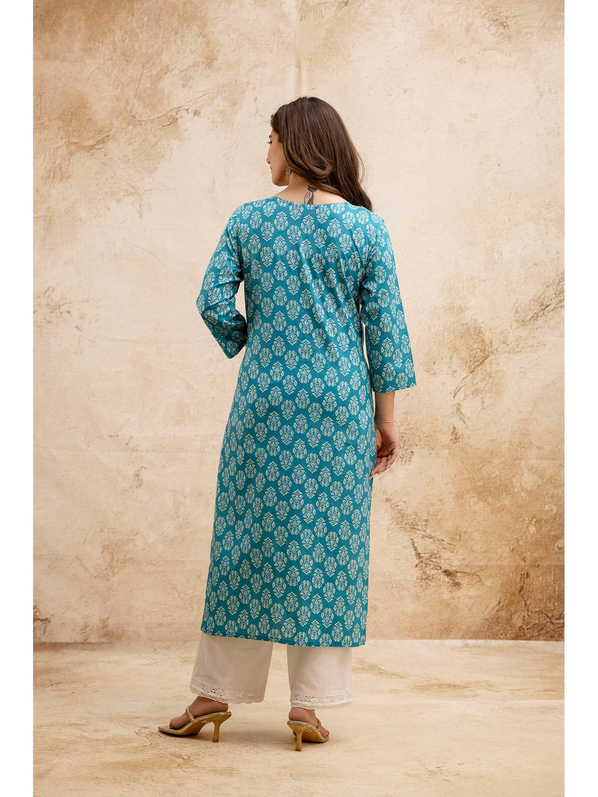 Blue Cotton Floral Printed Embroidered Kurta | FY93 - view 2