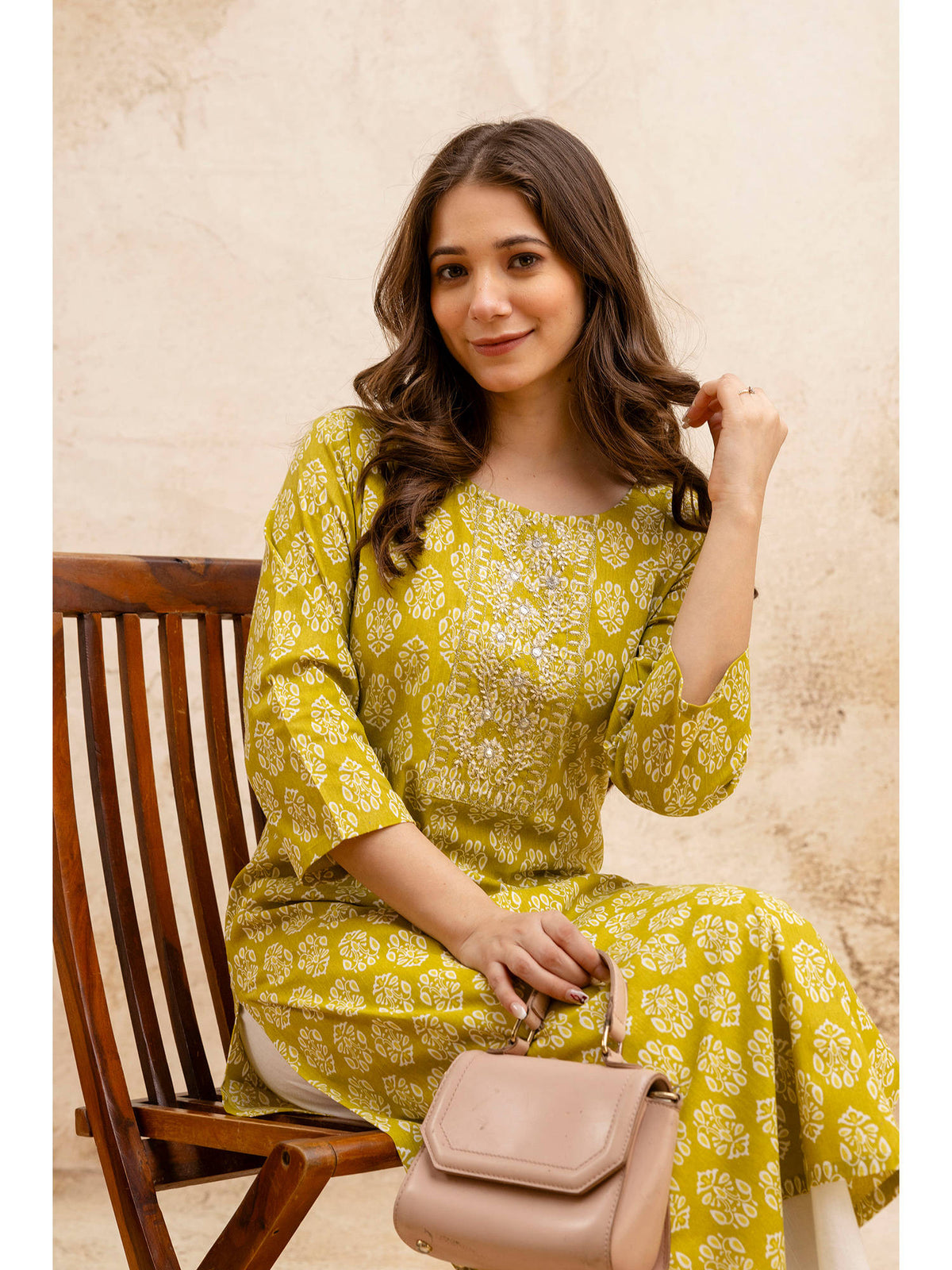 Pink Cotton Floral Printed Embroidered Kurta | U3S - view 16