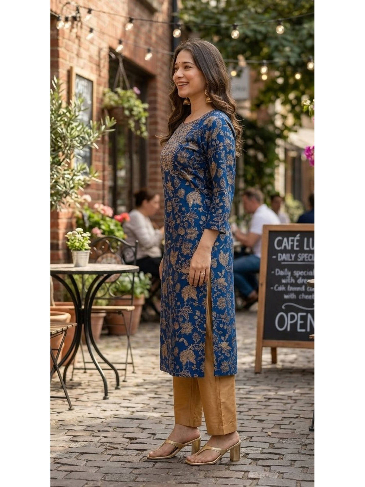 Blue Cotton Printed Mirror Work Kurta | FY93 - view 3