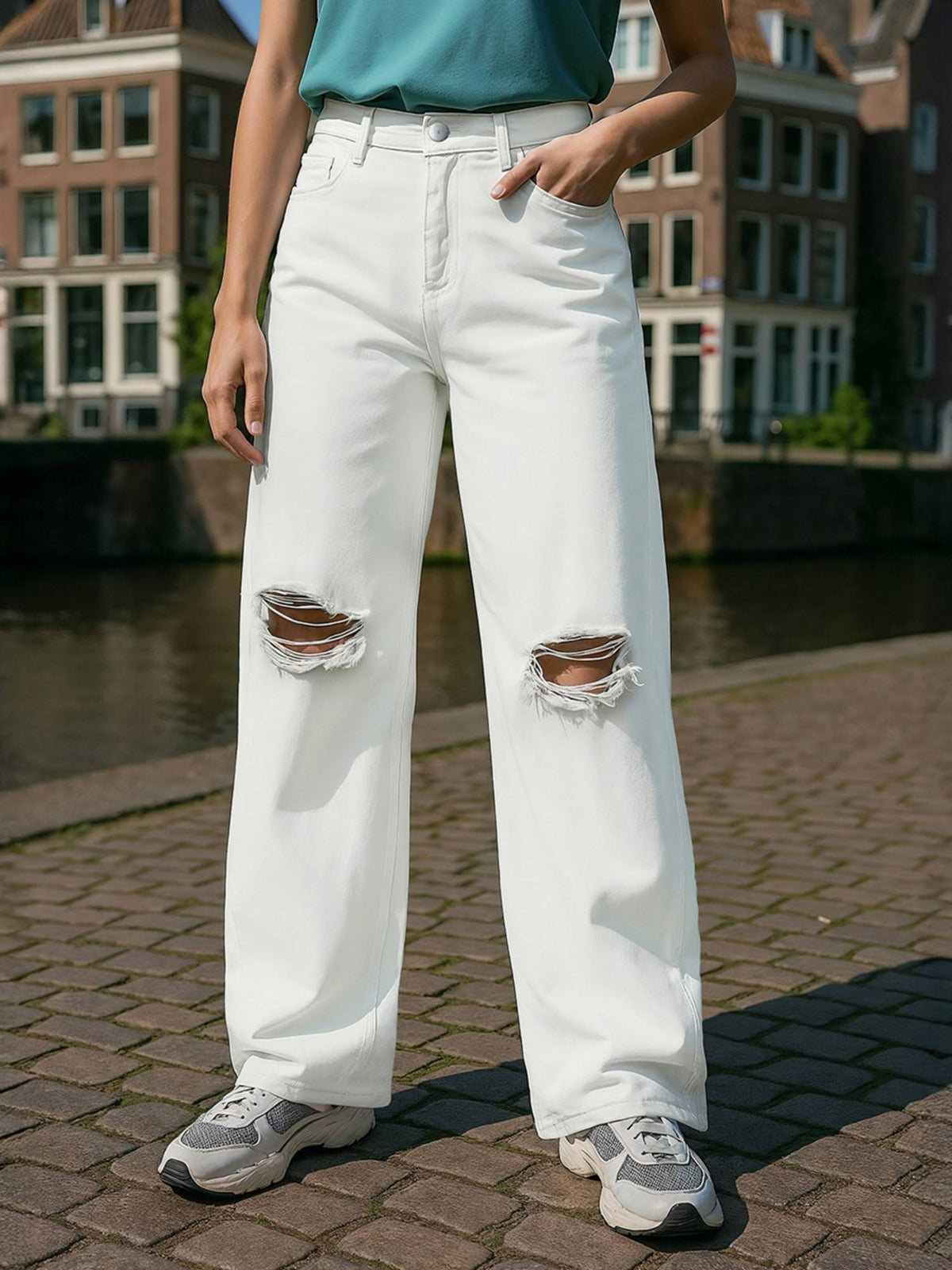 Womens Blue Baggy Straight Fit Distressed Jeans | BG78 - view 7
