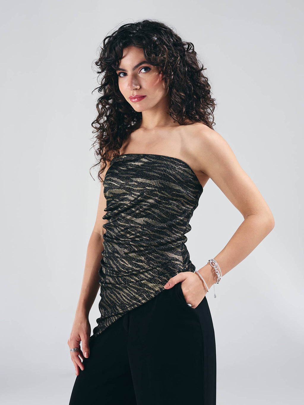 Black Bandeau Style Asymmetric Hem Strapless Top | TT90 - view 3