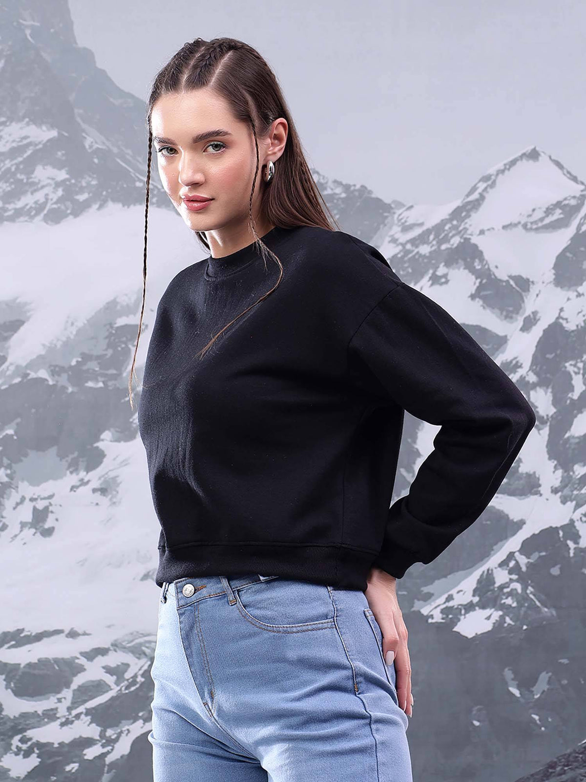 Women Fleece Solid Pattern with Classic Crew Neck Sweatshirt | SS90 - view 2