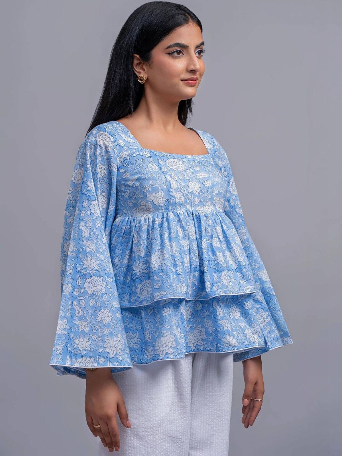 Women Blue and White Floral Printed Layered Smocked Peplum Top | pt51 - view 2