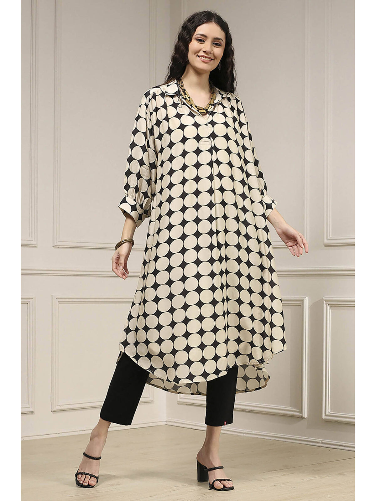 Women White Viscose A-Line Printed Kurta with Inner | U3S - view 5
