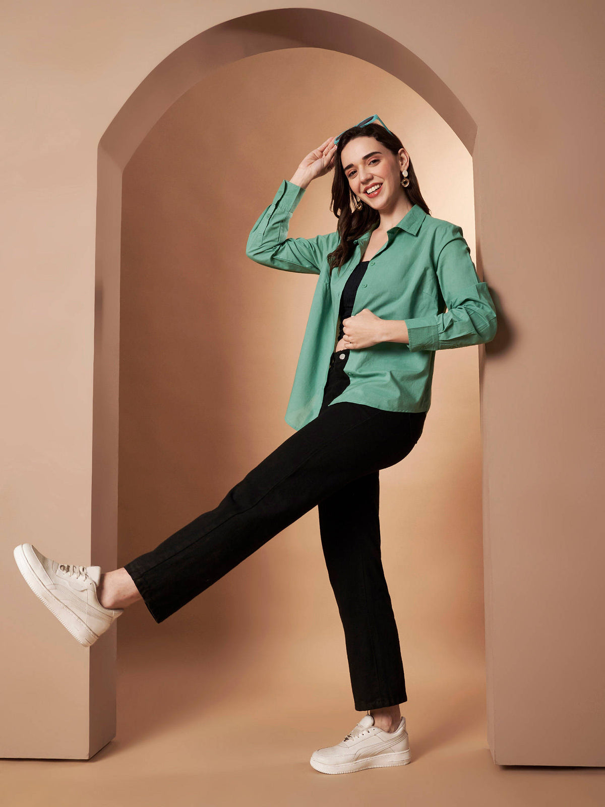 Female Black Solid Cotton Shirt | S67 - view 24