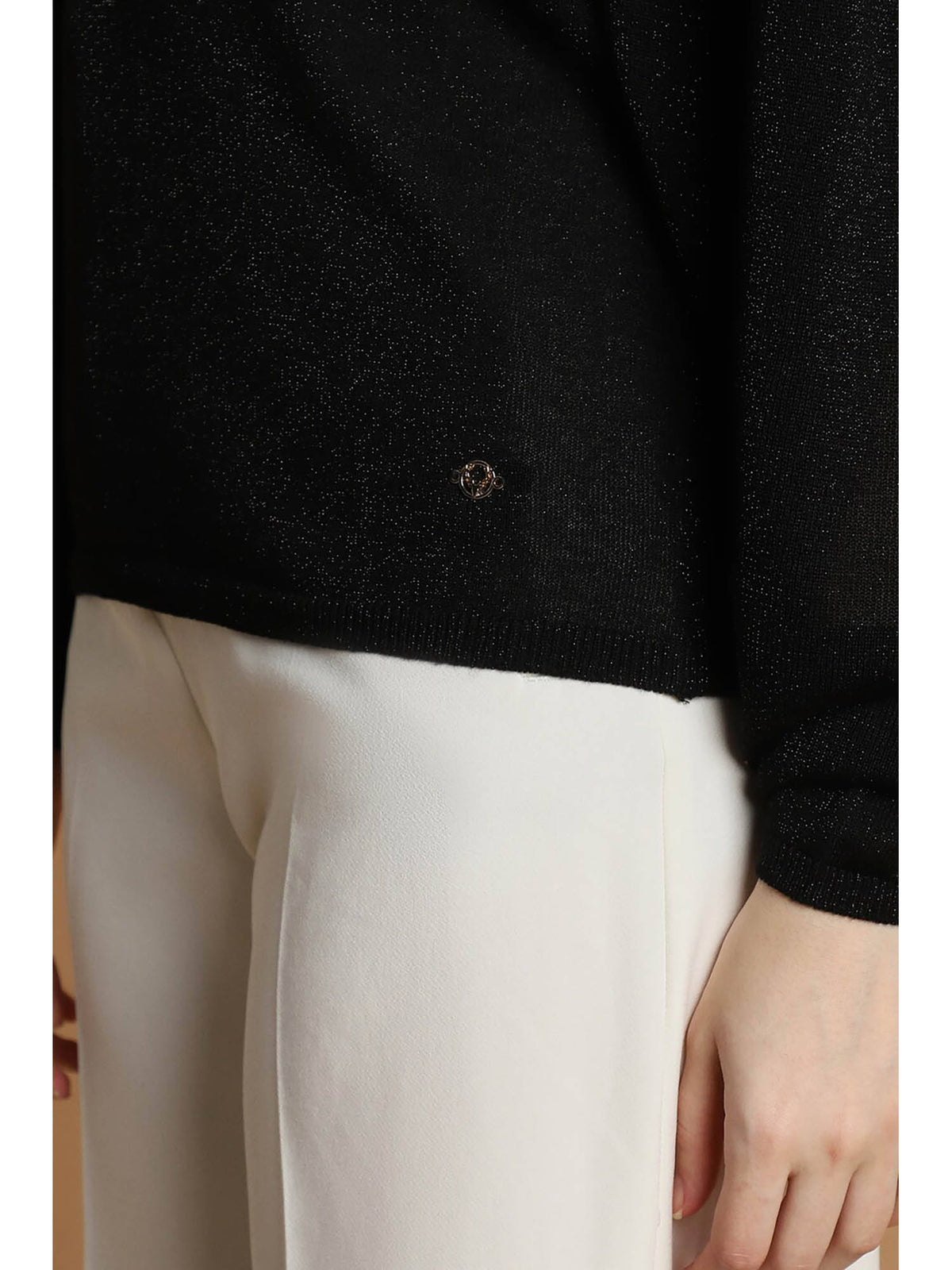 Women Black Solid Party Top | TT90 - view 6