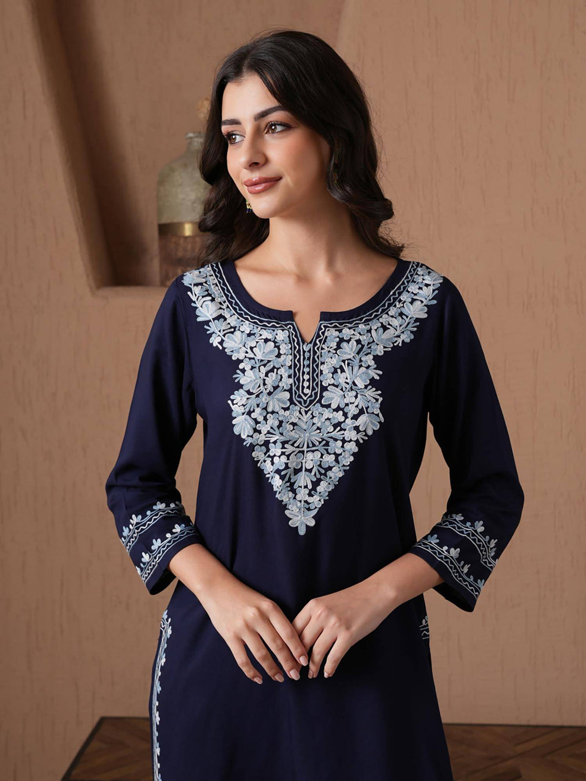 Women Aari Embroidered Viscose Rayon Keyhole Neck Kurta | KDG - view 4