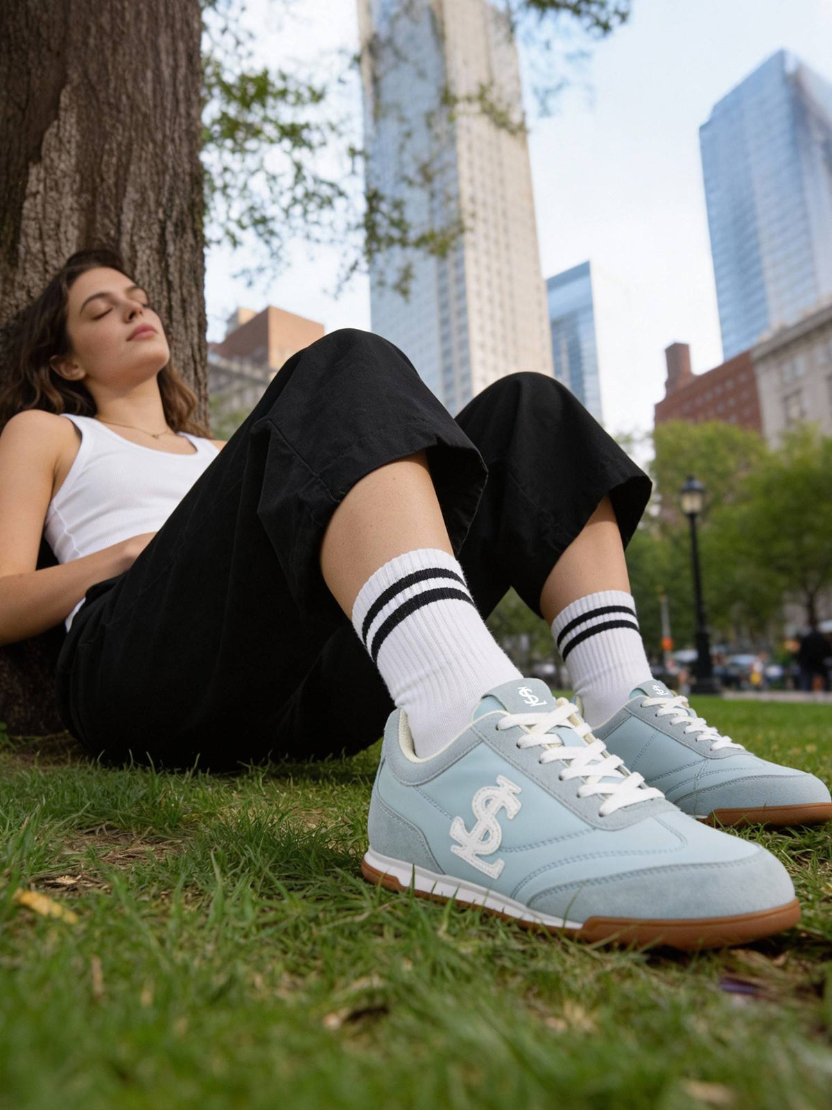 Black Lightweight and Comfortable Casual Lace-Up Sneakers | SN09 - view 25