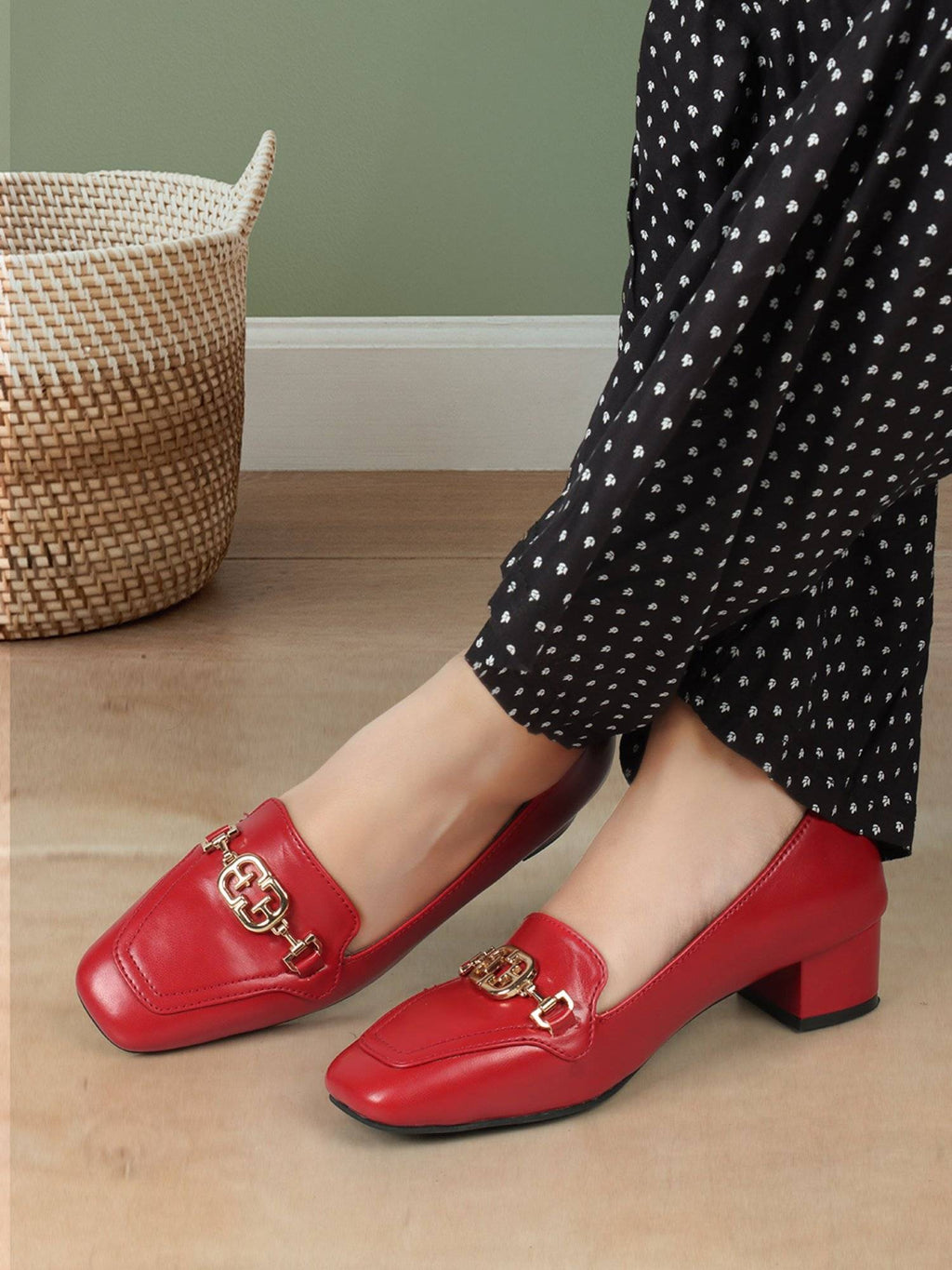 Red Square Toe Party Wear Pumps | H78 - view 2