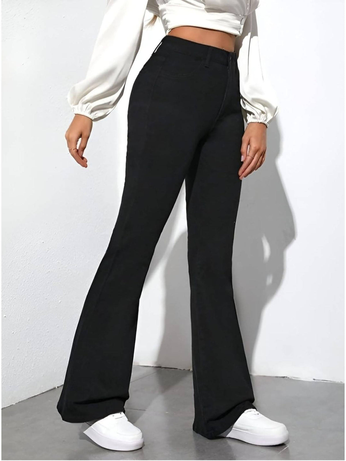 Women Black High-Rise Stretchable Bootcut Flared Jeans | BT10 - view 3
