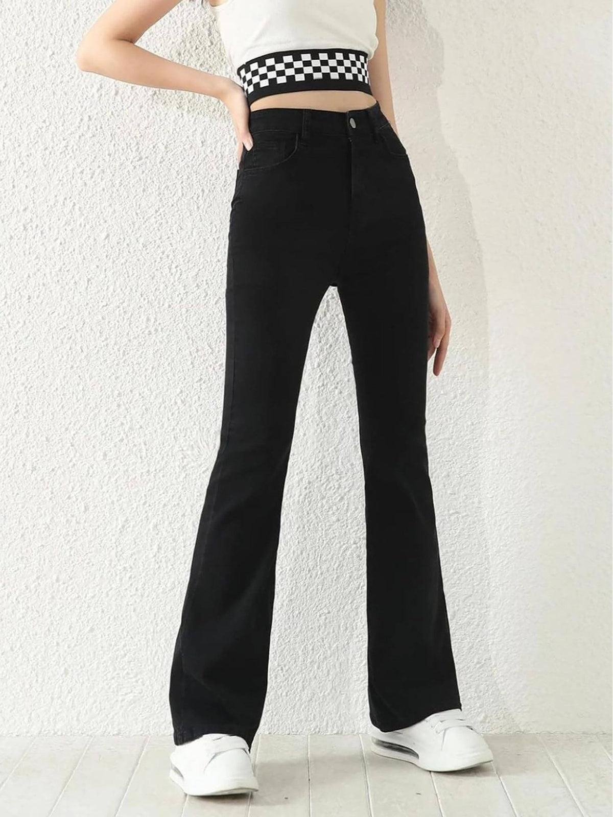Women Black High-Rise Stretchable Bootcut Flared Jeans | BT10 - view 3