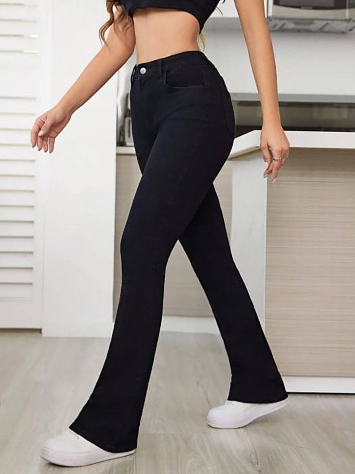 Women Black High-Rise Stretchable Bootcut Flared Jeans | BT10 - view 5