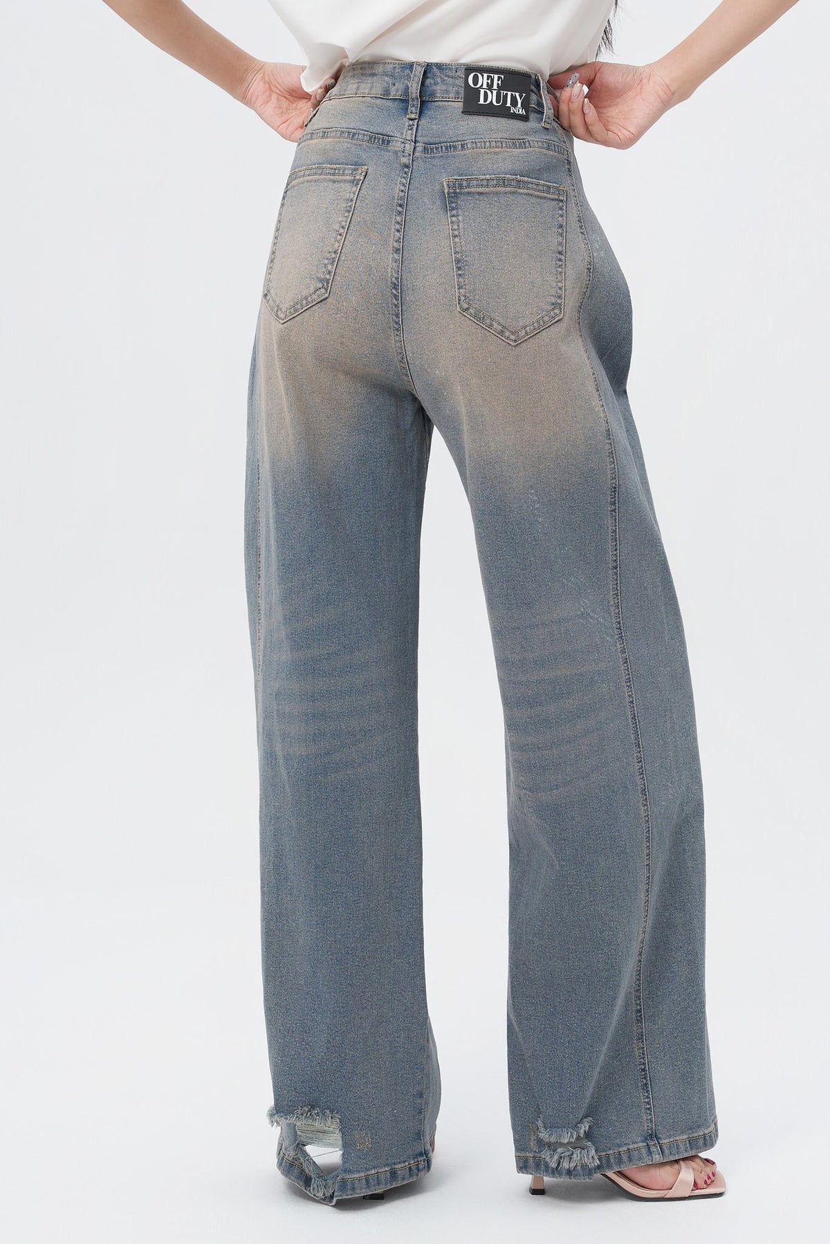 Pleat Panel Wide Leg Jeans
