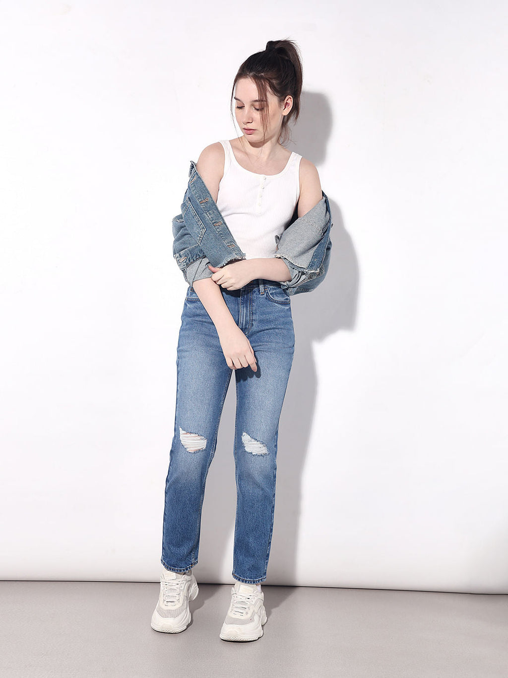 Blue High Rise Distressed Straight Fit Jeans