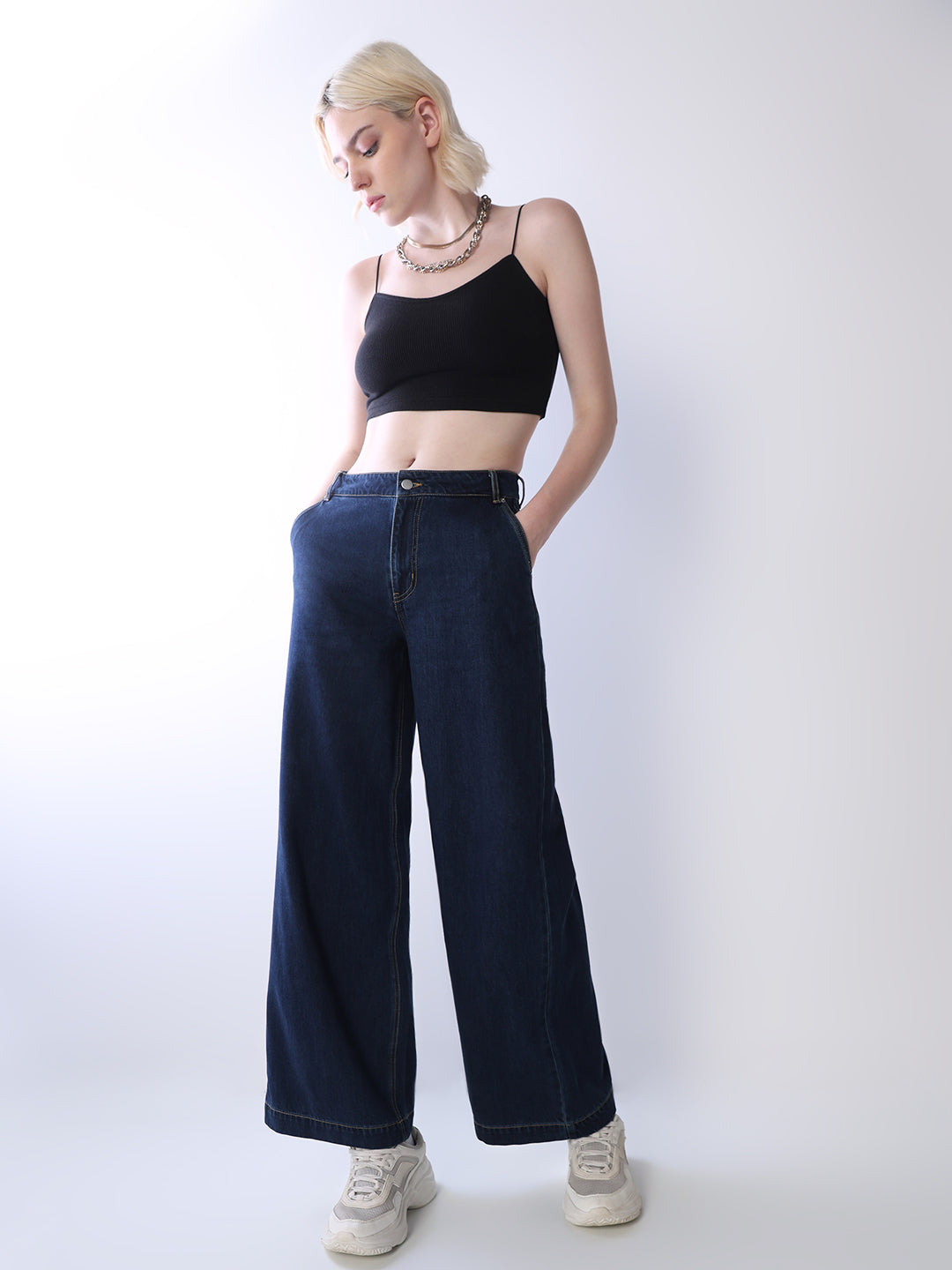 Mid Rise Wide Leg Jeans