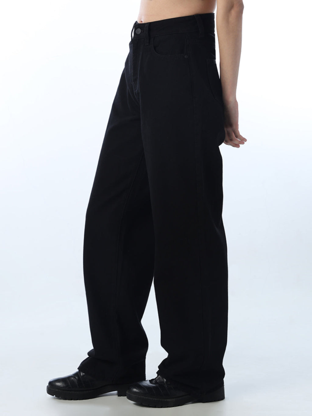 High Rise Straight Fit Jeans