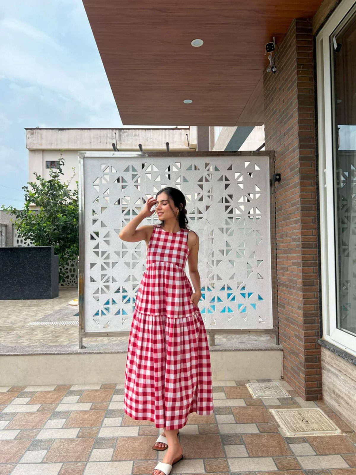 Classic A-Line Gingham Midi Dress - White and Red | D56 - view 4