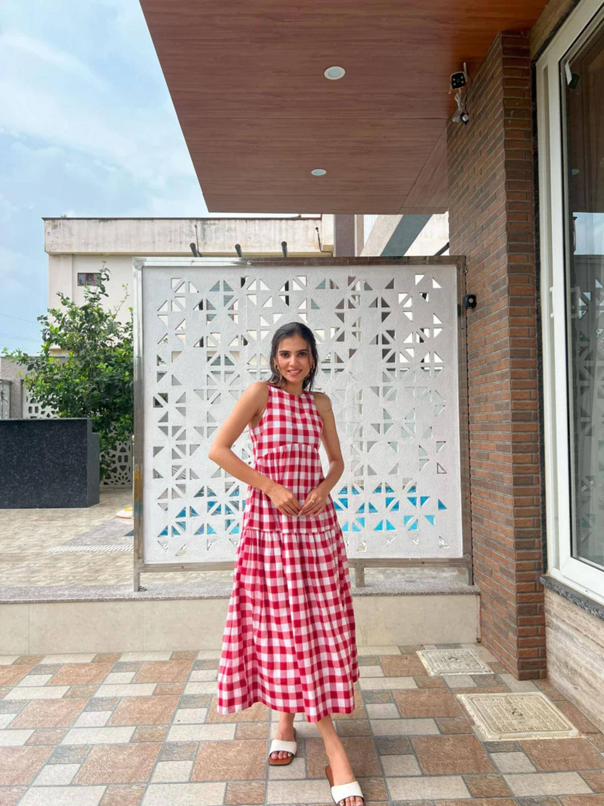 Classic A-Line Gingham Midi Dress - White and Red | D56 - view 6