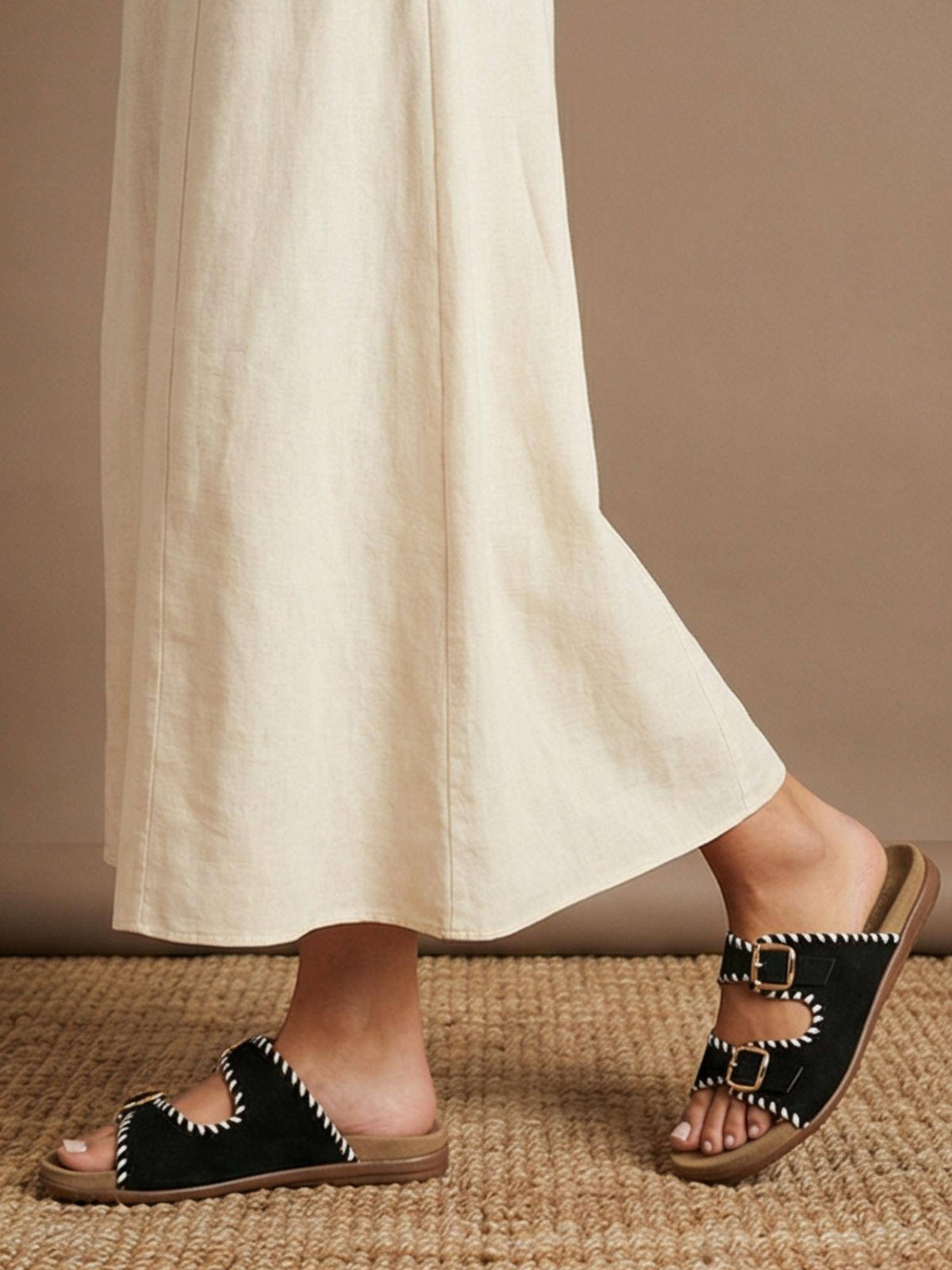 Round Toe Flats Black | F61 - view 3