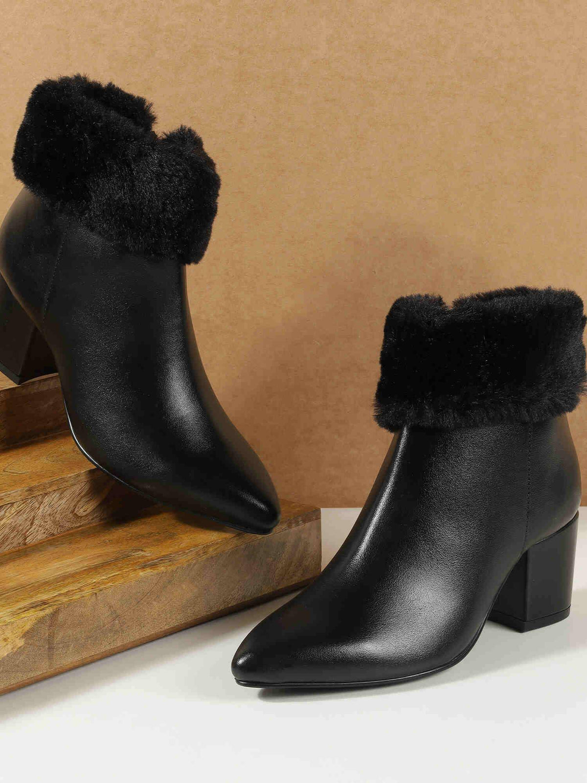 Women Black Casual Boots | BT61 - view 1