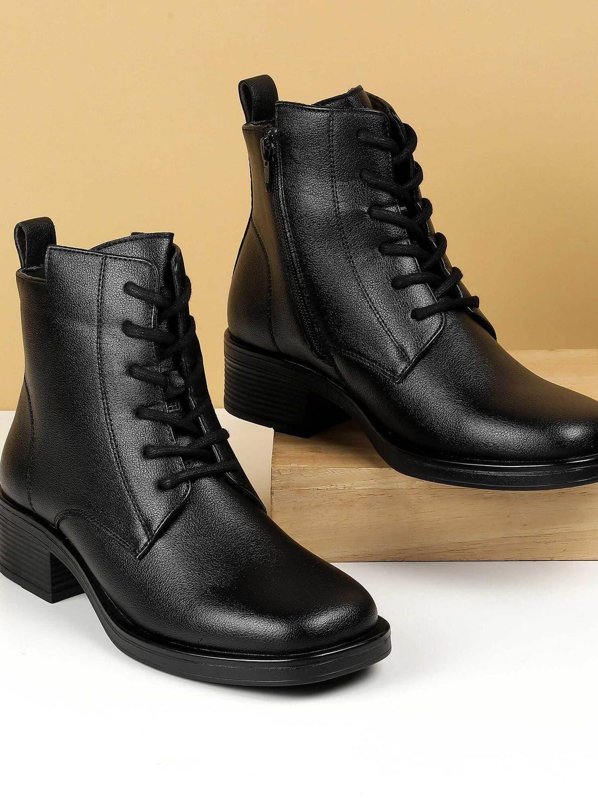 Women Black Casual Boots | BT61 - view 1