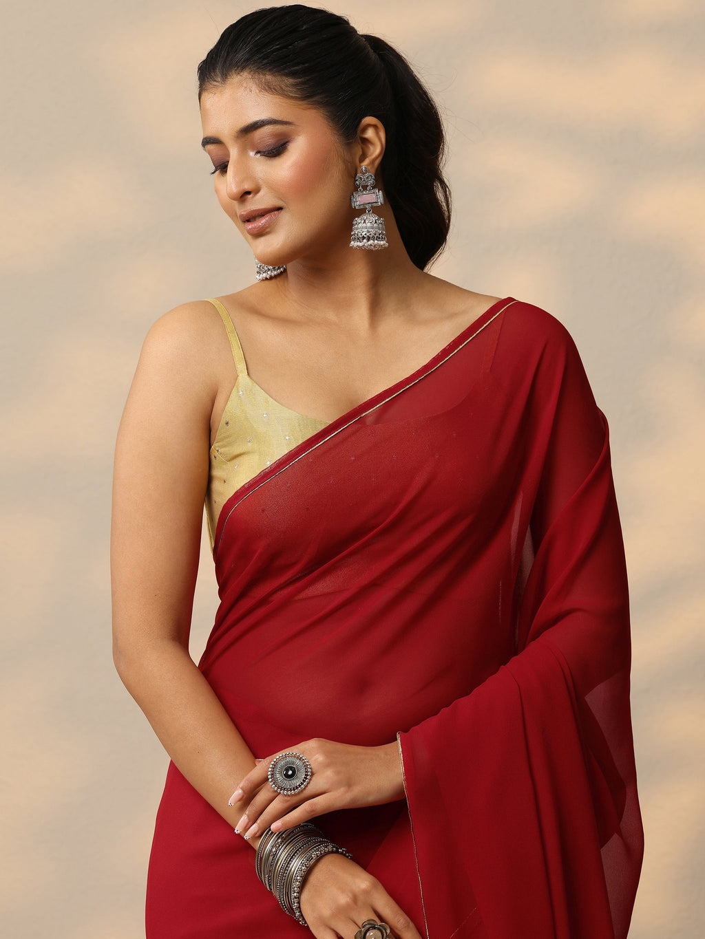 Libas Red Solid Georgette Saree With Unstitched Blouse Piece