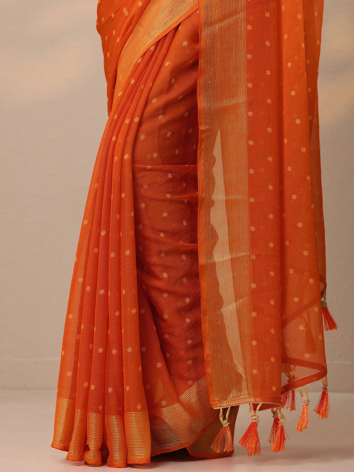 Libas Orange Printed Chiffon Saree With Unstitched Blouse Piece S45