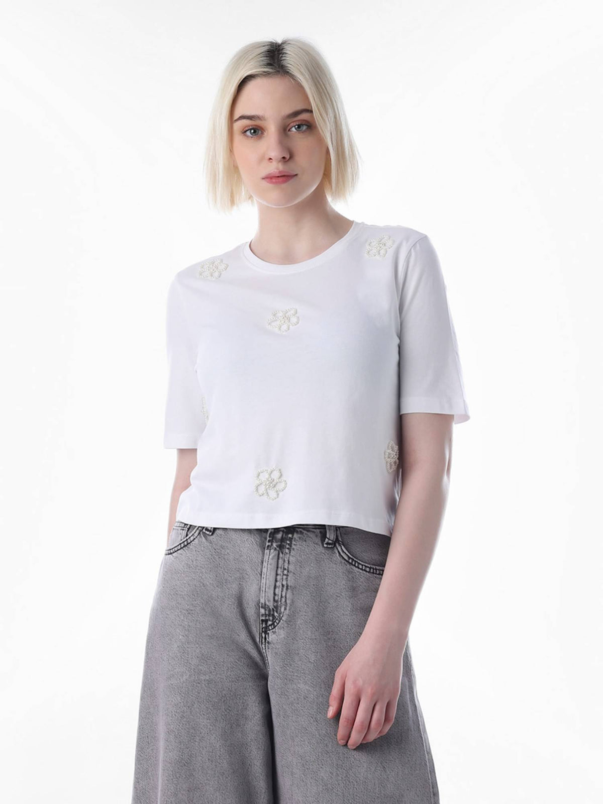 Womens Embroidery Boxy Fit White T-Shirt | TS56 - view 3