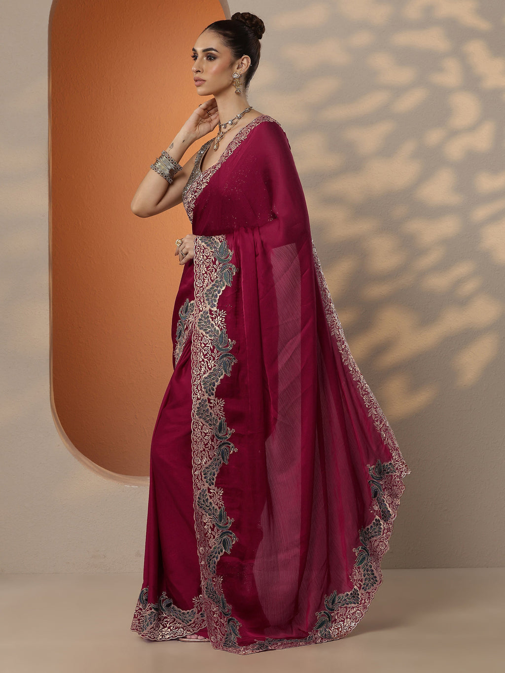 Libas Red Solid Chiffon Saree With Unstitched Blouse Piece