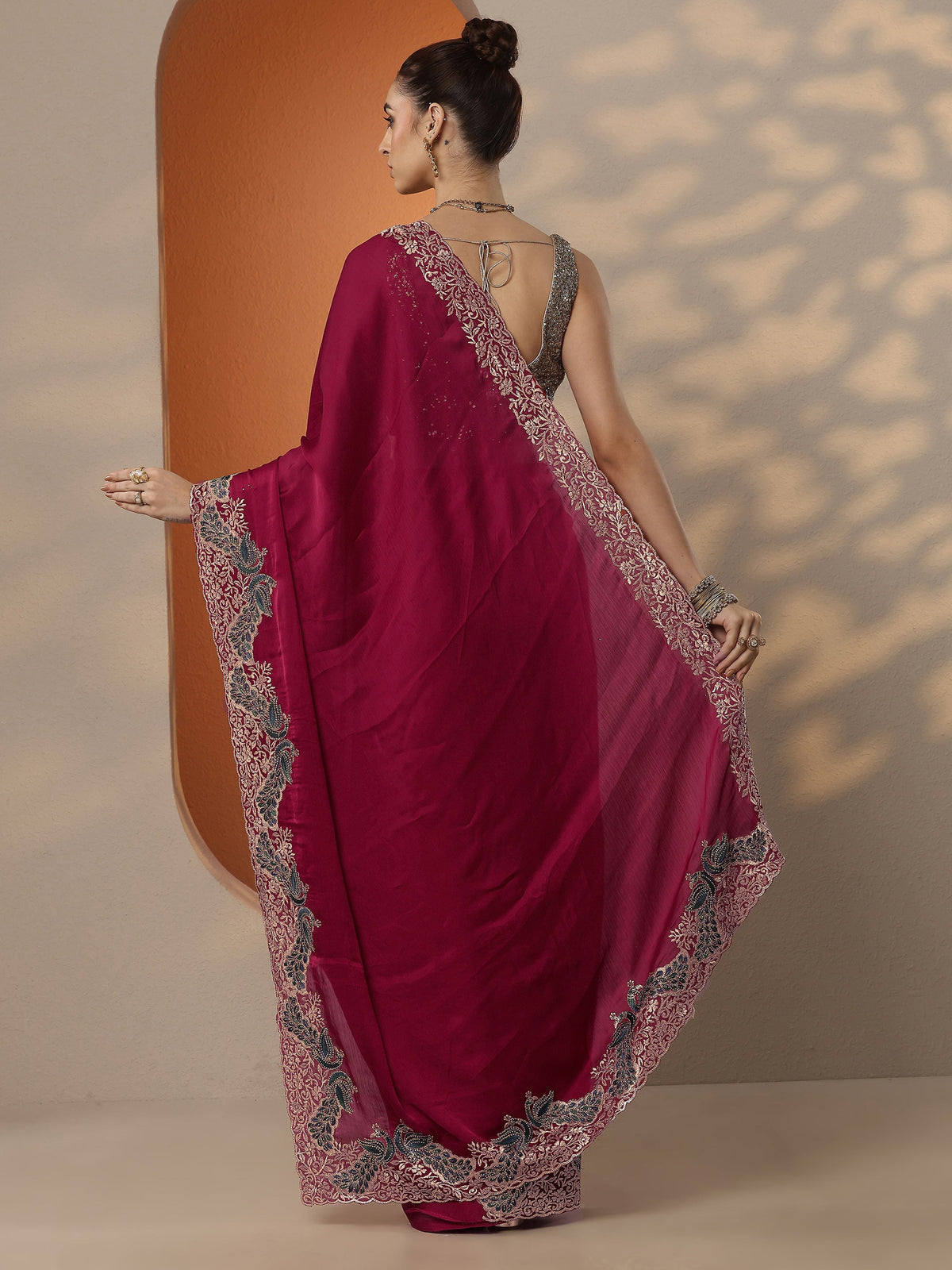 Libas Red Solid Chiffon Saree With Unstitched Blouse Piece