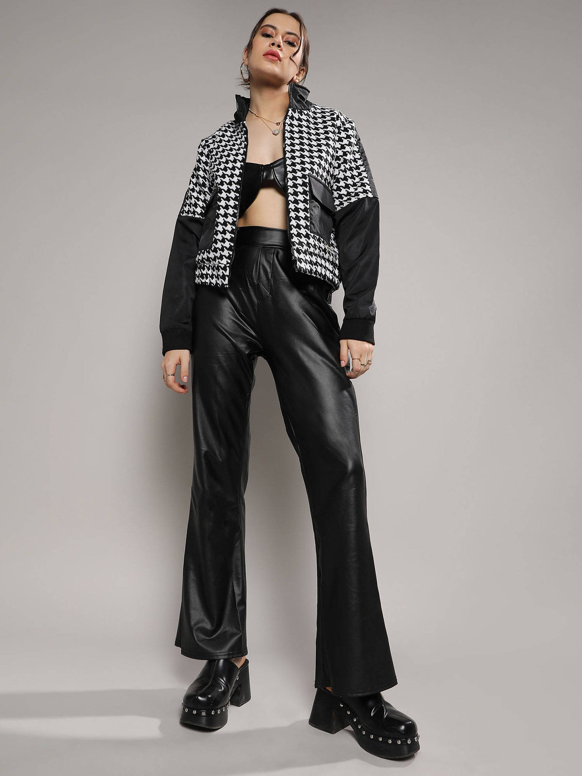 Women Black & White Contrast Houndstooth Jacket | JC78 - view 5