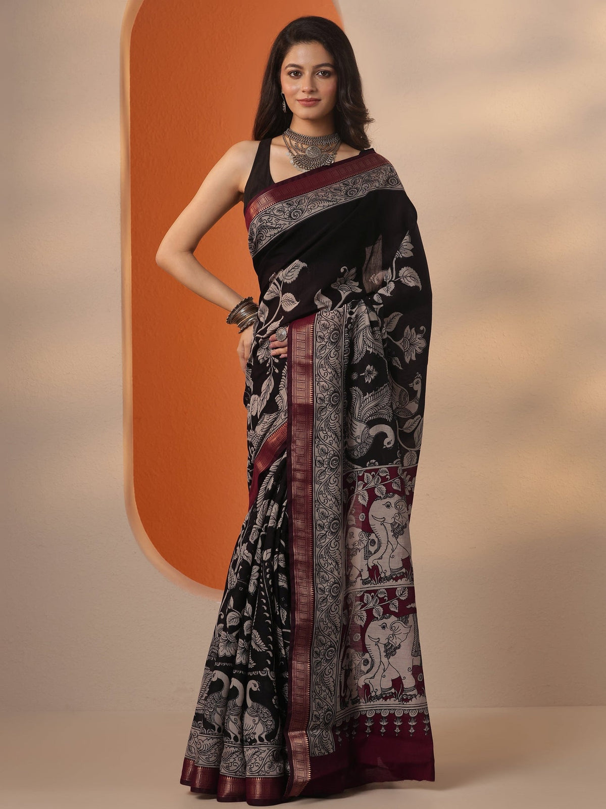 Libas Black Printed Silk Blend Saree With Unstitched Blouse Piece S45