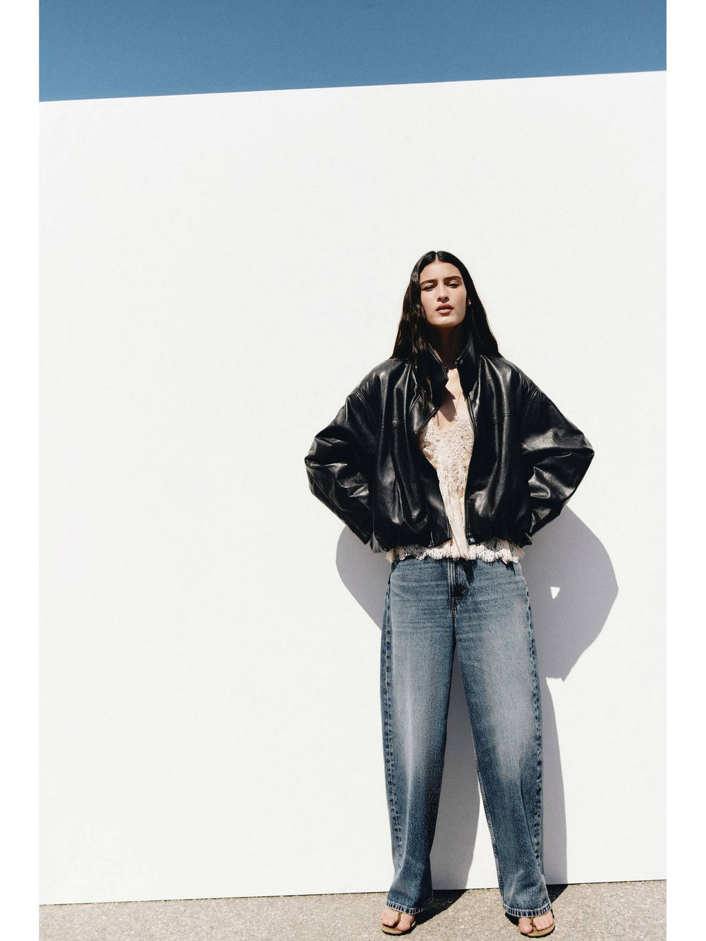 Women Black Oversized Bubble-Hem Jacket | JC78 - view 2