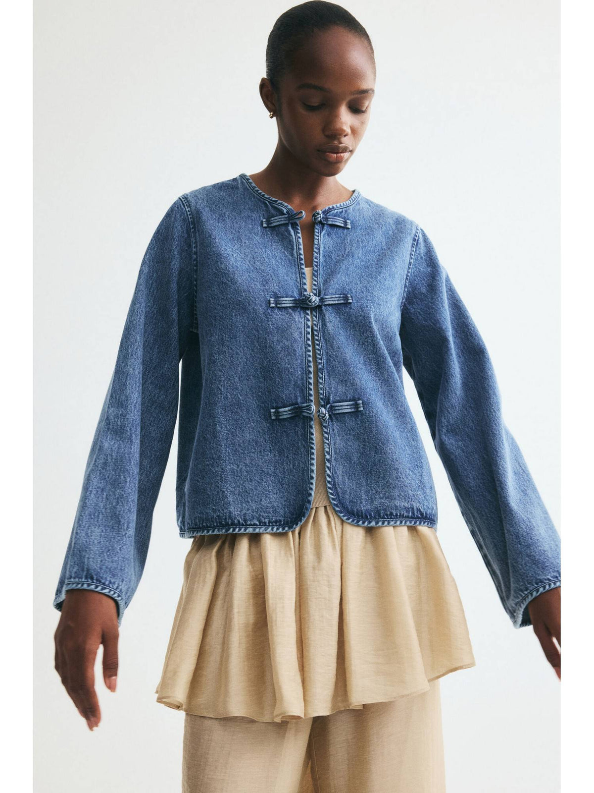 Women Blue Knot-Button Denim Jacket | JC78 - view 1
