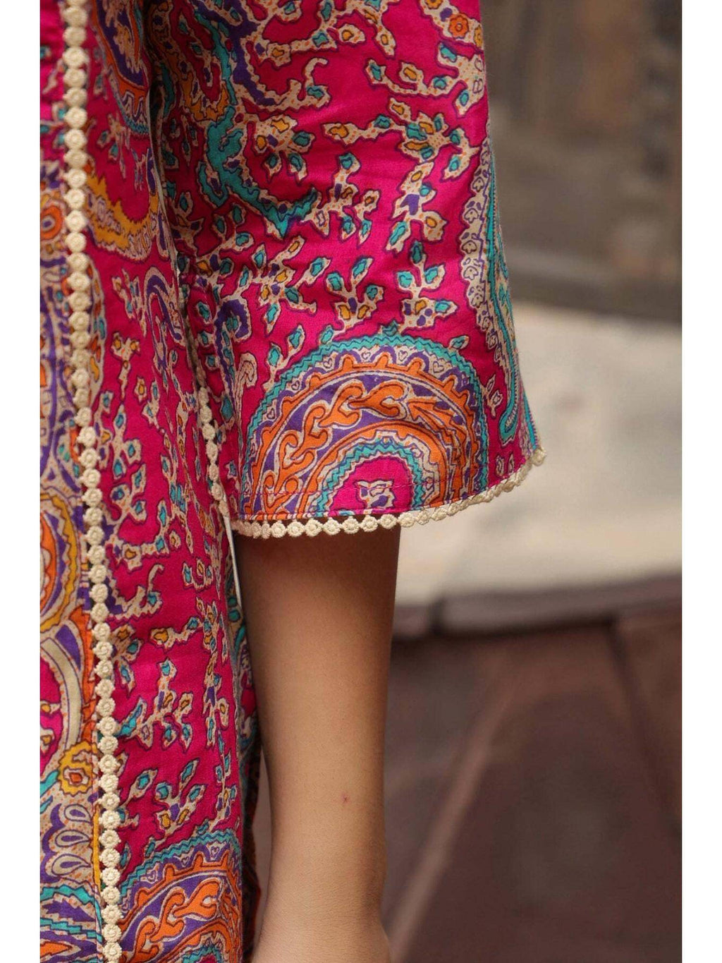 Women Rani Pink Floral Printed Blend Cotton Kurta - Pink | FY93 - view 6