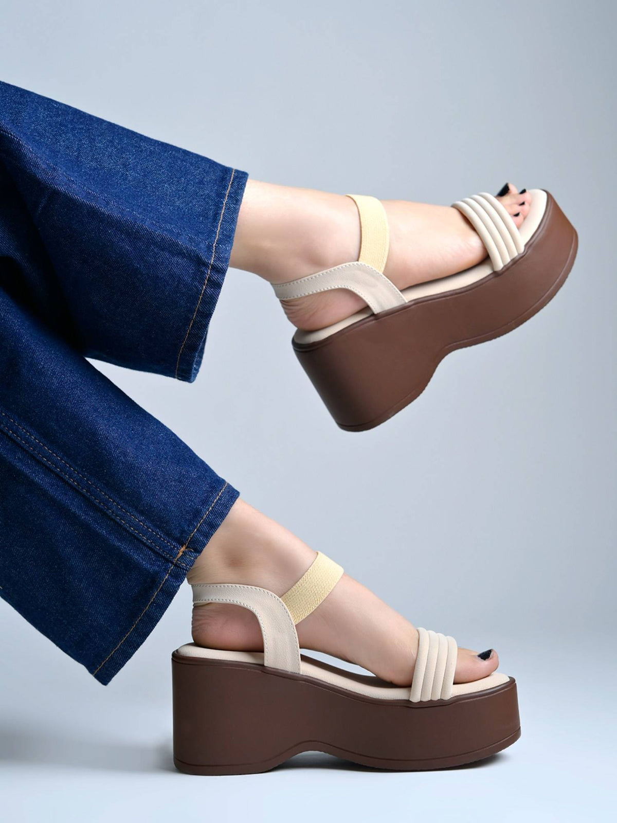 Women's Brown Elasticated Strap Platform Wedge Sandals | H78 - view 6