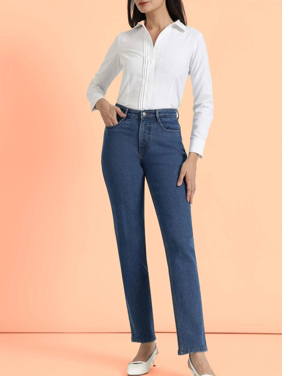 Women Blue Solid Slim Straight Fit Jeans | ST23 - view 2