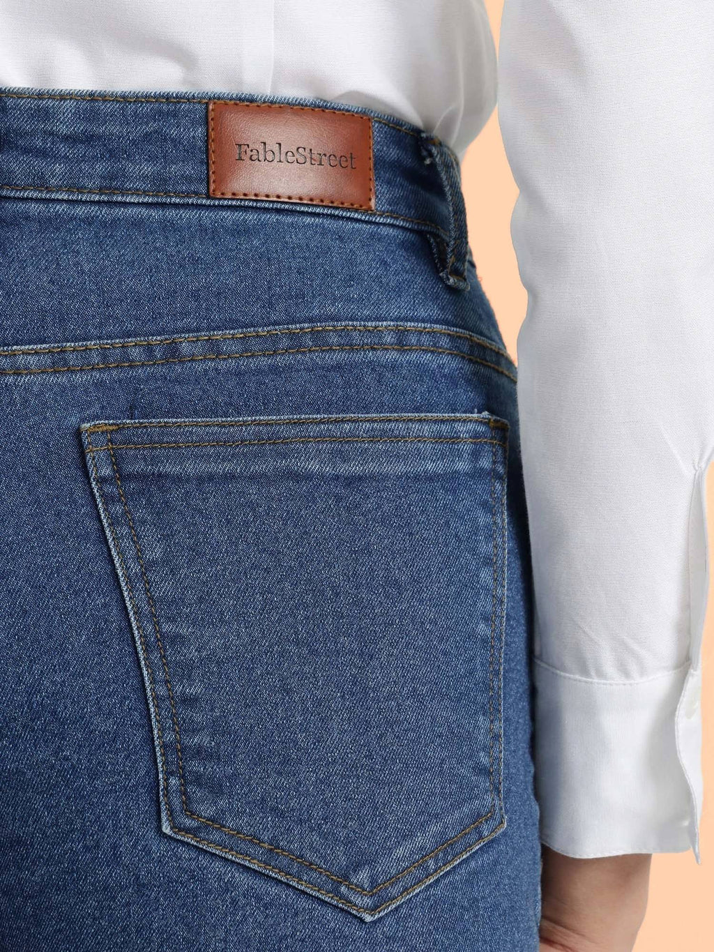 Women Blue Solid Slim Straight Fit Jeans | ST23 - view 5