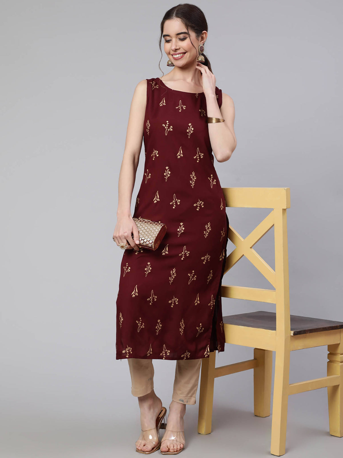 Women Maroon Rayon Floral Printed Round Neck Kurta | U3S - view 1