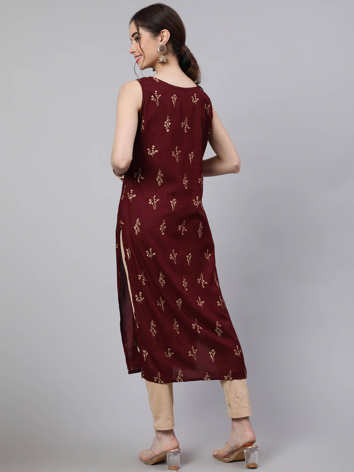 Women Black Rayon Floral Printed Round Neck Kurta | FY93 - view 8