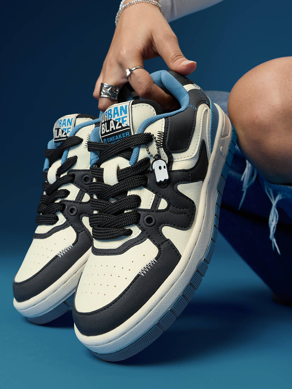 Urban Blaze: Code Blue Women Low Top Sneakers | SN09 - view 7
