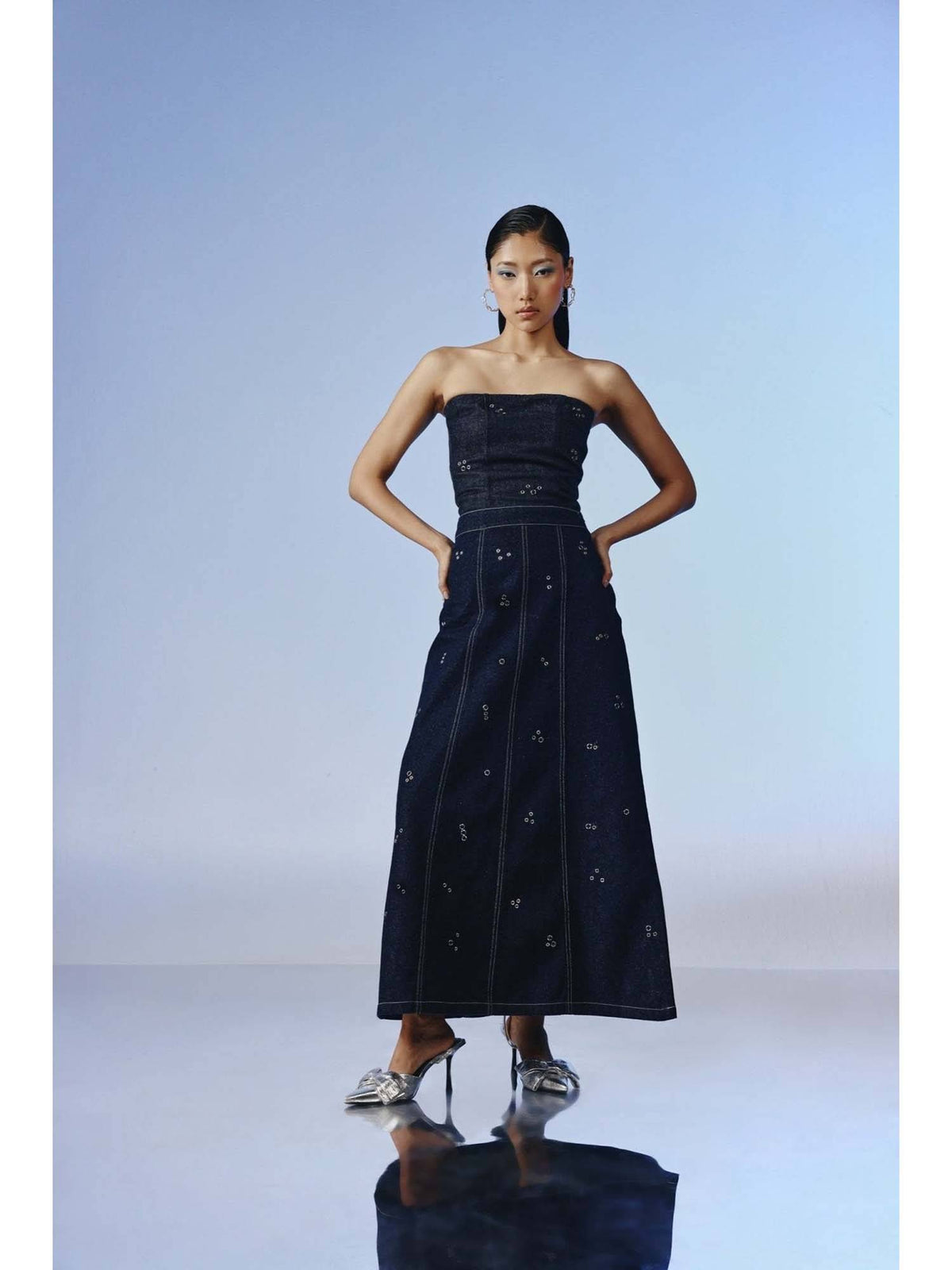 Vanta Blue Strapless Denim Top | TT90 - view 2