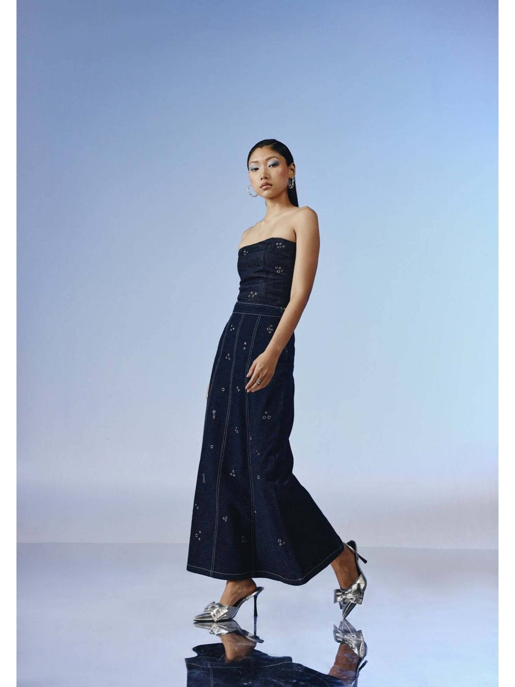 Vanta Blue Strapless Denim Top | TT90 - view 4