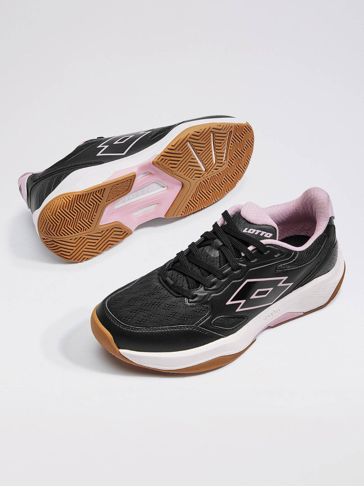 Women Triumph Black Badminton Shoes | SH9 - view 4