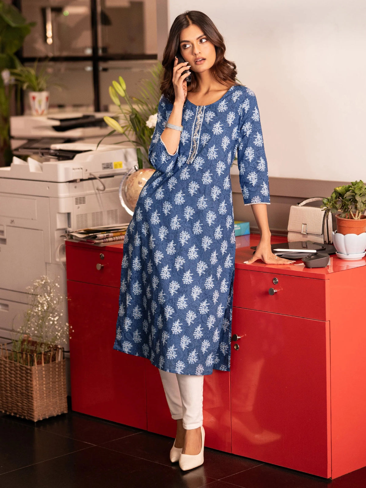 Libas Blue Printed Cotton Straight Kurta